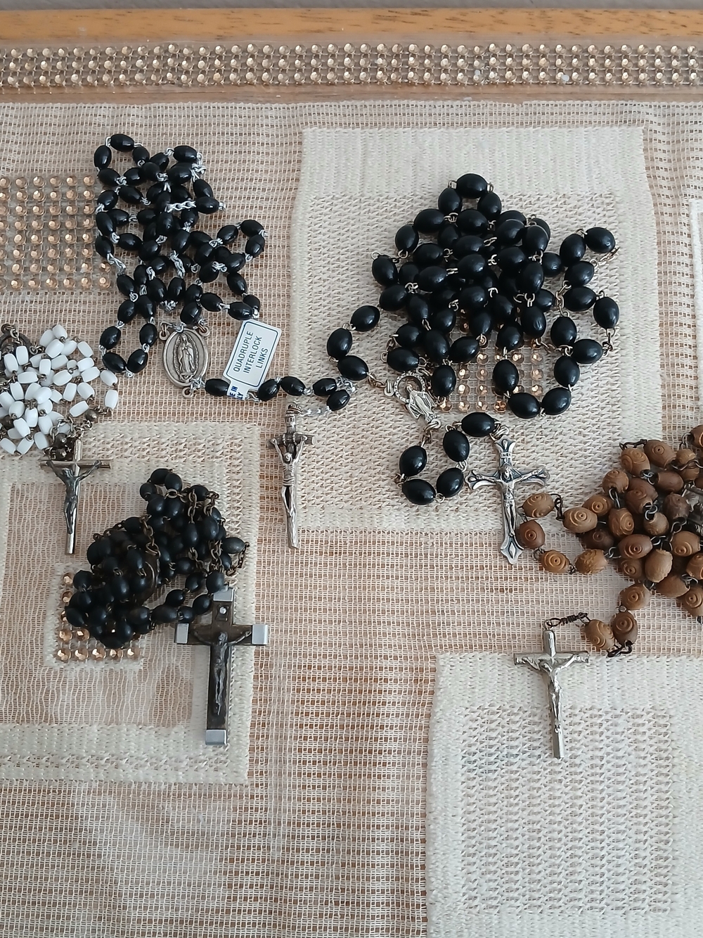 Five vintage rosaries rosary lot Variety religious Crosses
